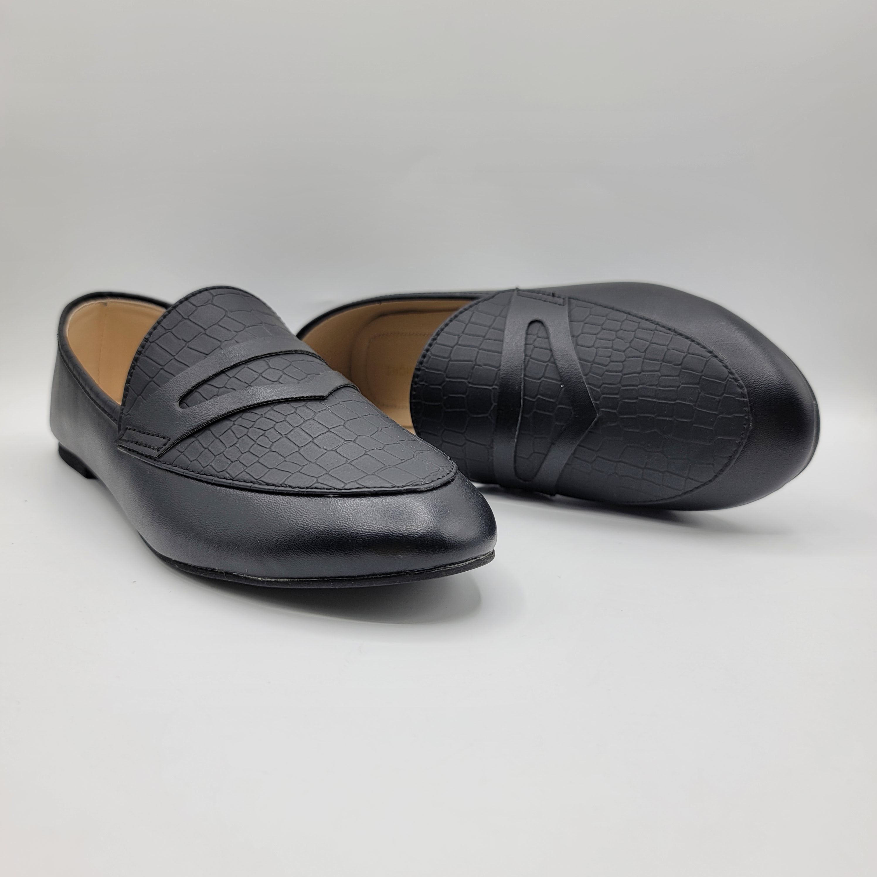 Ashtons - Black