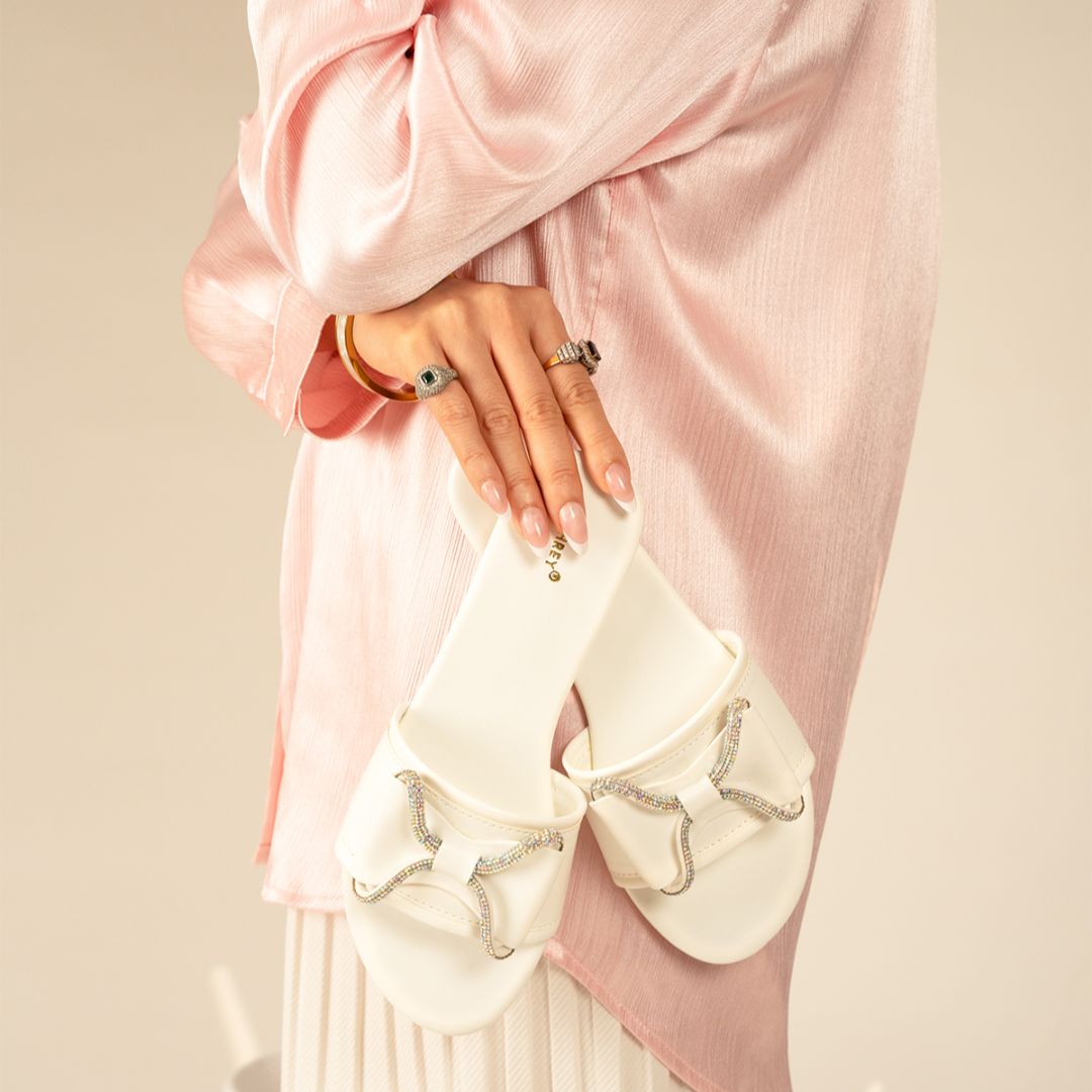 Butterfy Slides - White