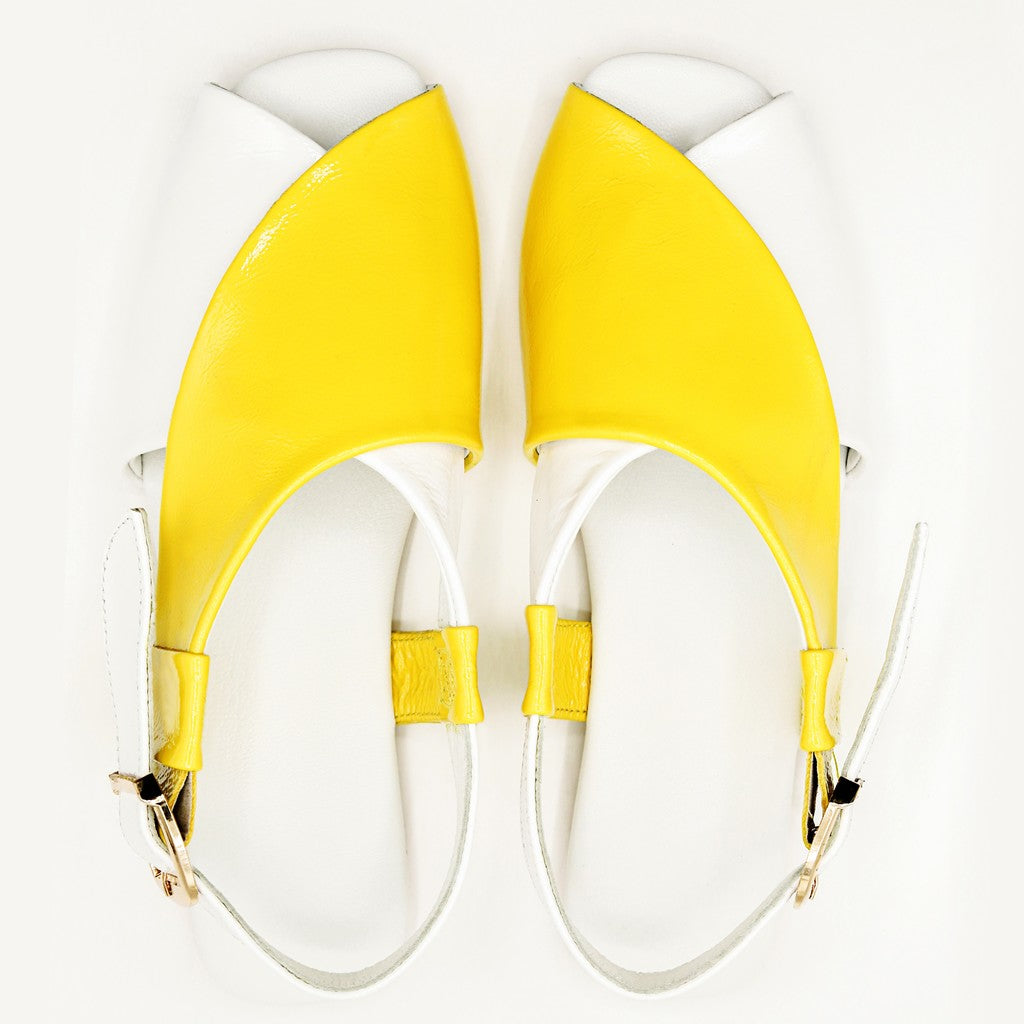 Peshawari Delight - Lime Light - Leather Sandals